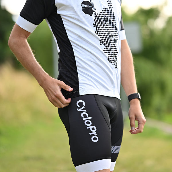 Corsicaanse herenfietsoutfit 5